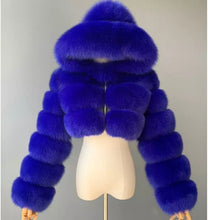 Load image into Gallery viewer, Women’s Fur coats
